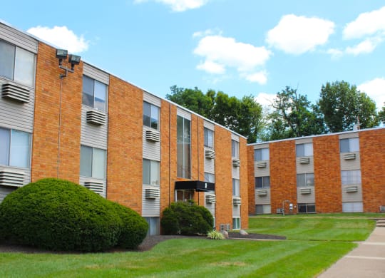 Green Outdoor Space  at Barkley Ridge Apartments, Kentucky