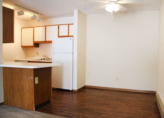 Kitchen at Wyndemere Apartments, Ohio, 45005