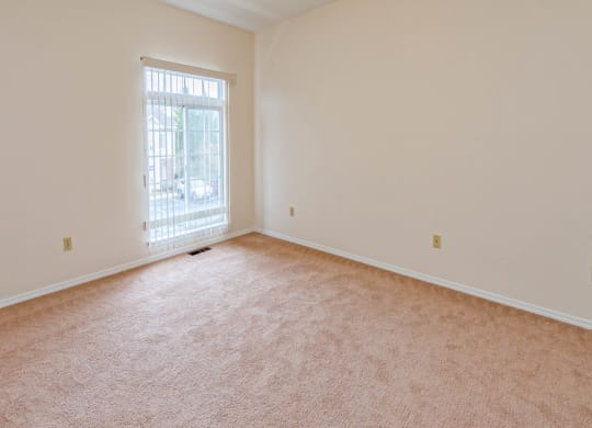 Large Master Bedroom at Blueberry Hill Apartments, Rochester, NY