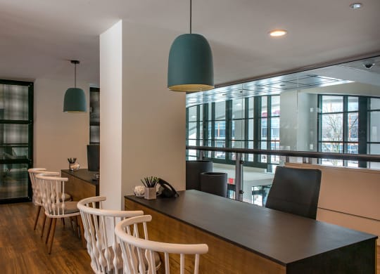 cambridge park apartment clubroom