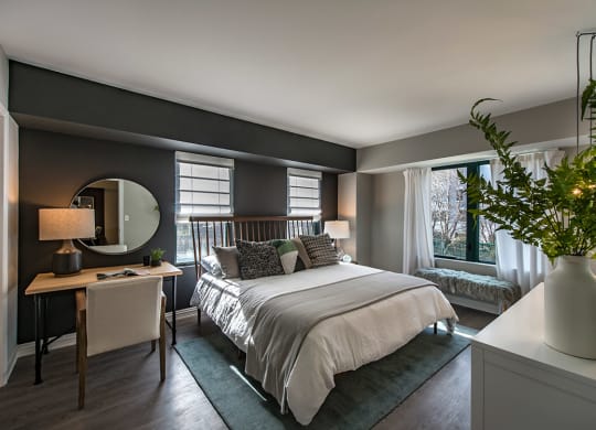 cambridge park apartment master bedroom