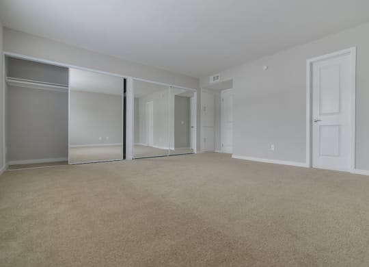 Trendy Master Carpeted at Beverly Plaza Apartments, California, 90815