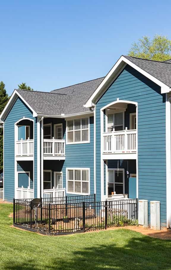 Exterior View at Greys Harbor at Lake Norman, Huntersville, NC 28078