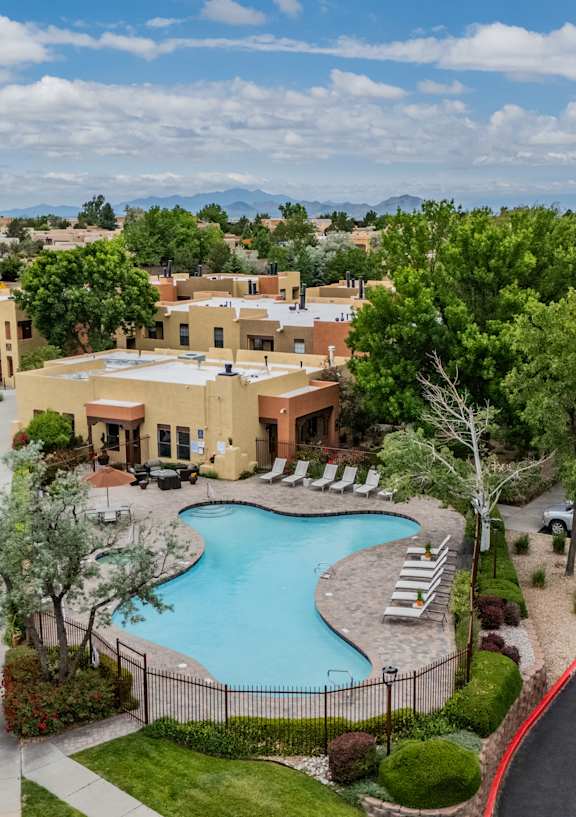 Beautiful Landscaping at Apartments in Santa Fe