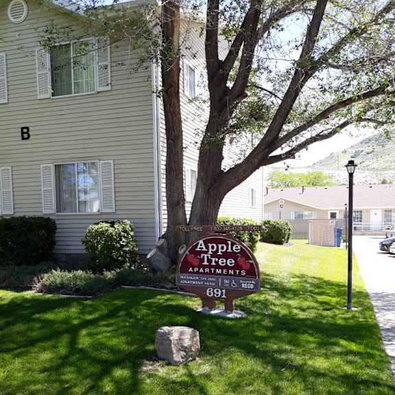 apple tree property sign