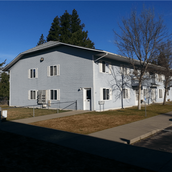 jenni lane side exterior