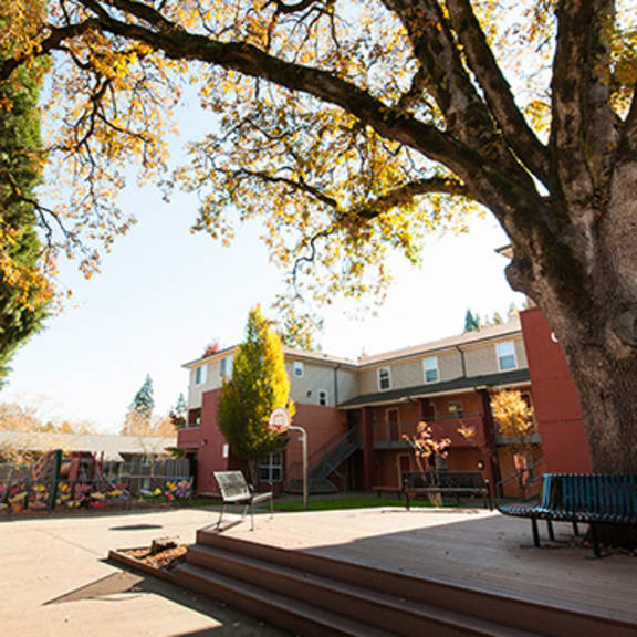 montebello courtyard