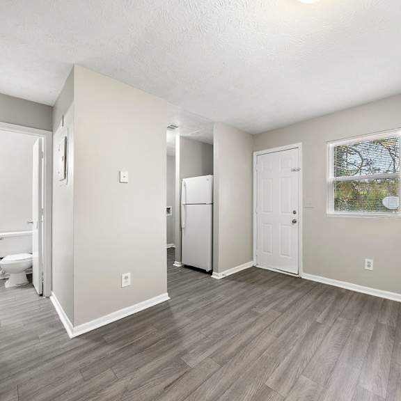 living room updated light fixtures at bradford gwinnett townhomes, norcross, ga