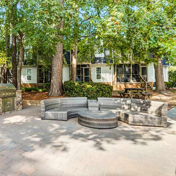 grilling stations at madison hunters glen, raleigh