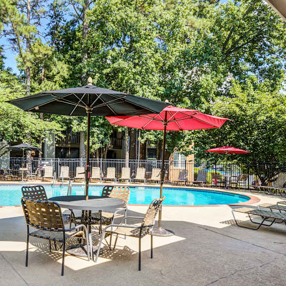 poolside dining table at madison hunters glen, north carolina, 27606