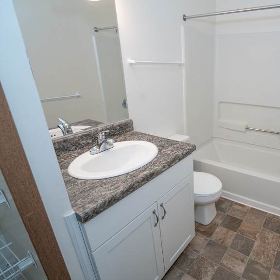 bathroom anderson apartments1160 e hopson