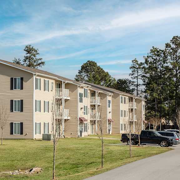 buildings outside  at benson estates apartments, augusta, ga