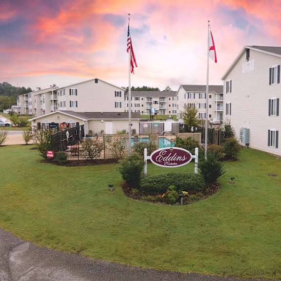 outdoor at eddins estates apartments, tuscaloosa