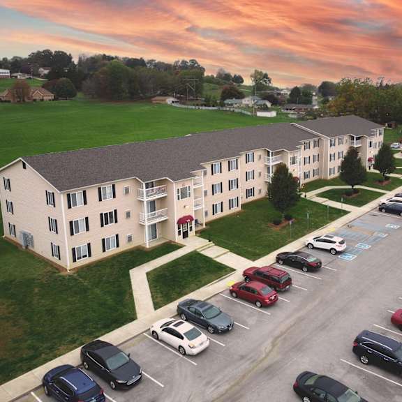 exterior fry estates 386 parkers mill way, somerset, ky 42503