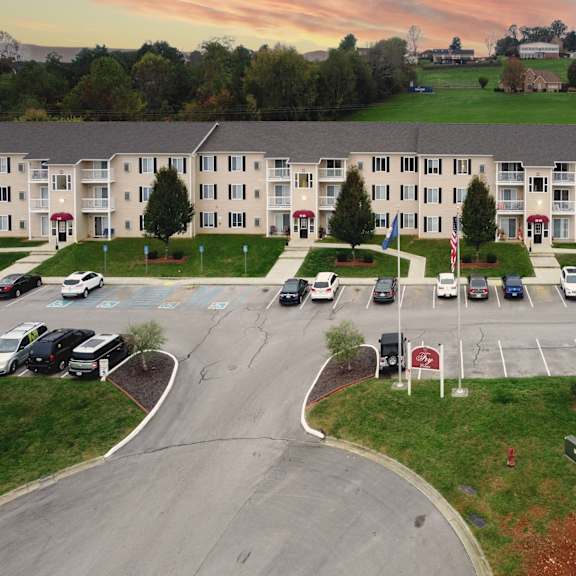 exterior fry estates 386 parkers mill way, somerset, ky 42503