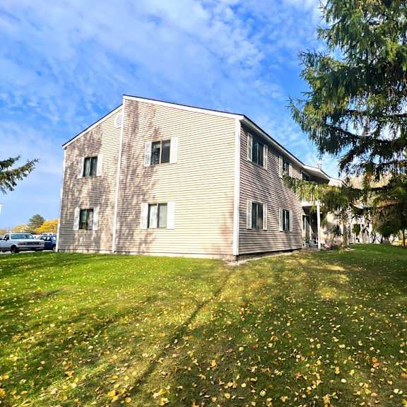mackinaw 
apartments, cheboygan mi