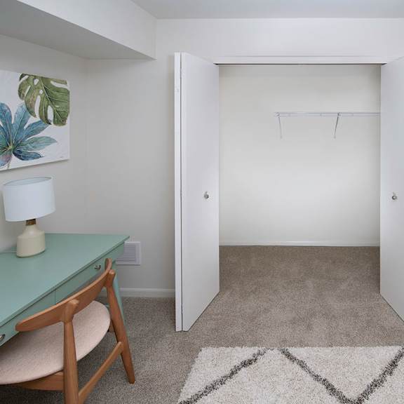 large closets at gray estates apartments, mrd conventional, st clair mi 48079