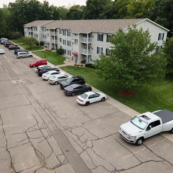 exterior at griffin estates 1721 bond street, niles, mi 49120