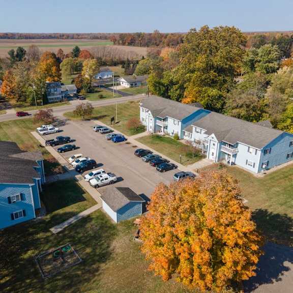 mcdowell apartments 55919 co. rd. 687, hartford, mi 49057