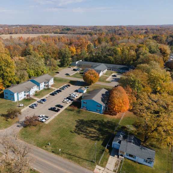 mcdowell apartments 55919 co. rd. 687, hartford, mi 49057