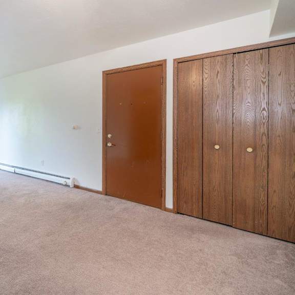 360 w. woodlawn ave, hastings, mi 49058