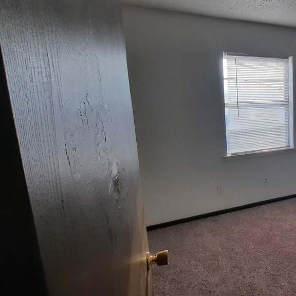 buckner apartments
920 w. commerce street, fairfield, tx 75840
