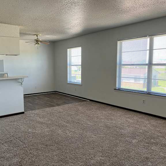 buckner apartments 920 w. commerce street, fairfield, tx 75840
