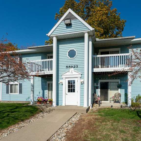 mcdowell apartments 55919 co. rd. 687, hartford, mi 49057
