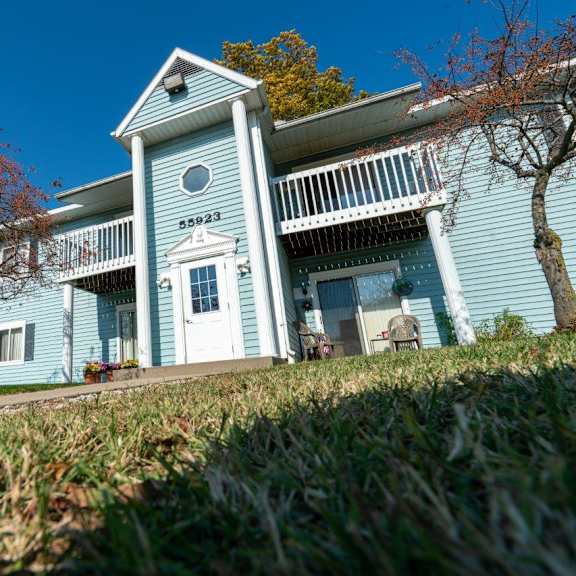 mcdowell apartments 55919 co. rd. 687, hartford, mi 49057