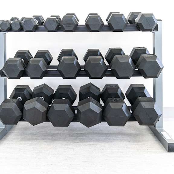 free weights at oliver apartments, temperance, mi, 48182