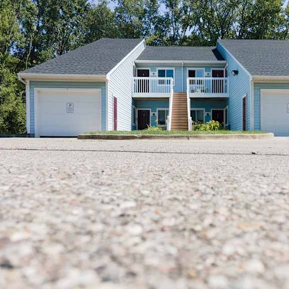 garages available at raleigh house apartments, mrd apartments, east lansing, mi, 48823