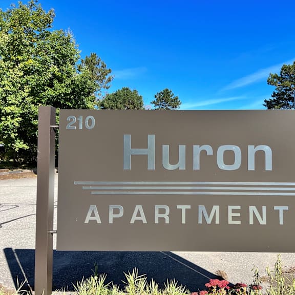 mackinaw 
apartments, cheboygan mi