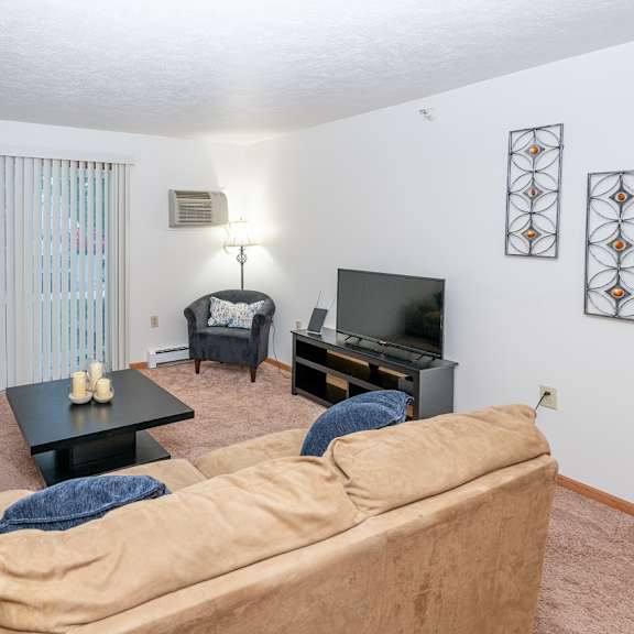 living room at simonson estates 100 raleigh court, columbia city, in 46725