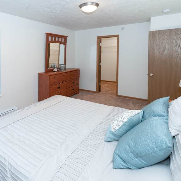 master bedroom at simonson estates 100 raleigh court, columbia city, in 46725