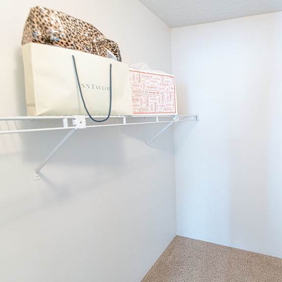 bedroom closet yorkshire place apartments
1504 yorkshire dr., howell, mi 48843
