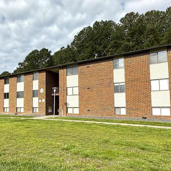 west road apartments exterior