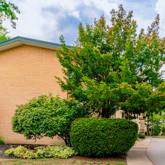 berea lakes exterior at integrity berea apartments, berea, oh, 44017