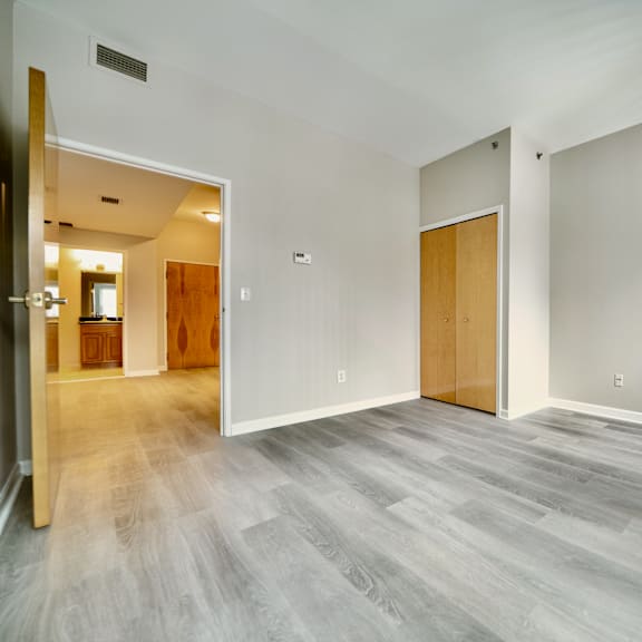 empty living space at tremont terraces apartments, ohio, 44113