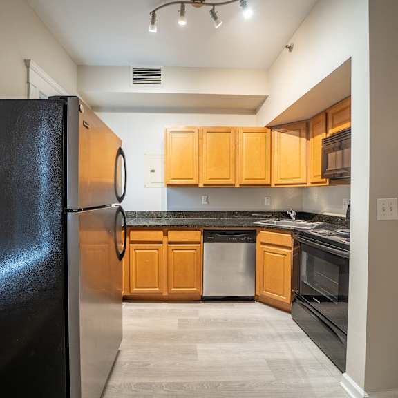 luxury kitchen at tremont terraces apartments, cleveland