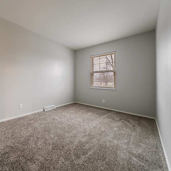 vacant room at river run apartments, ohio