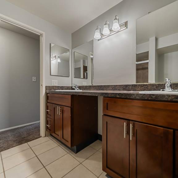 primary bathroom at river run apartments, ohio