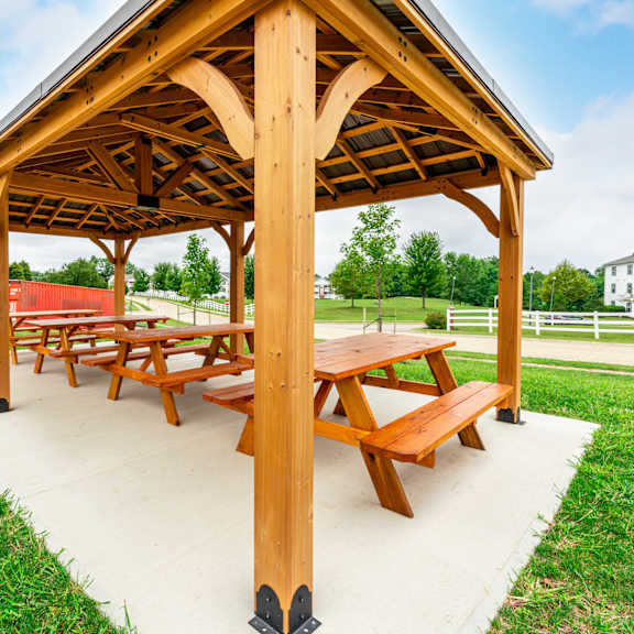 wooden picnic pavilion at renova of brunswick apartments, ohio, 44212