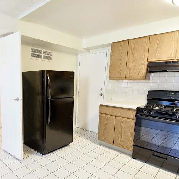 refrigerator and kitchen appliances at river run apartments, warren, ohio