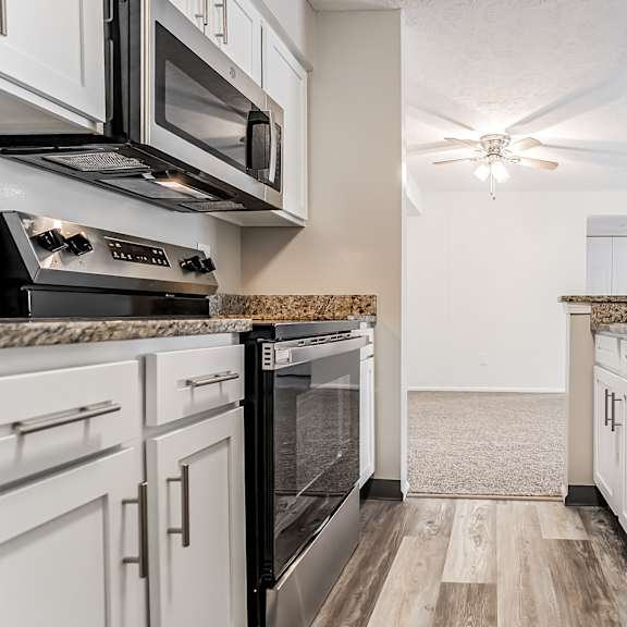 updated kitchen option at hunt club apartments, copley
