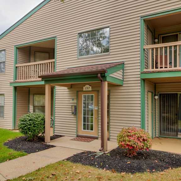 exterior view at hunt club apartments, copley, ohio