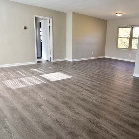 overlook park living room