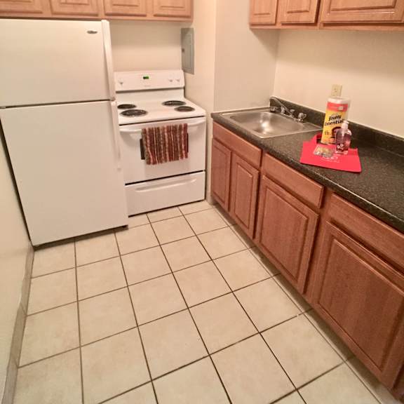 1 bedroom kitchen