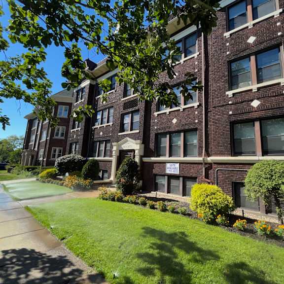 heights apartments
