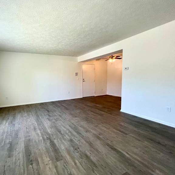 blank room at renova of brunswick apartments, ohio, 44212