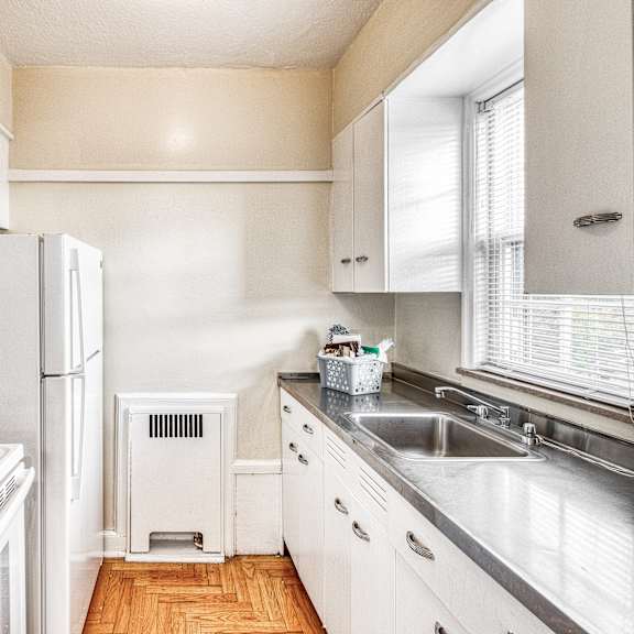 efficient kitchens